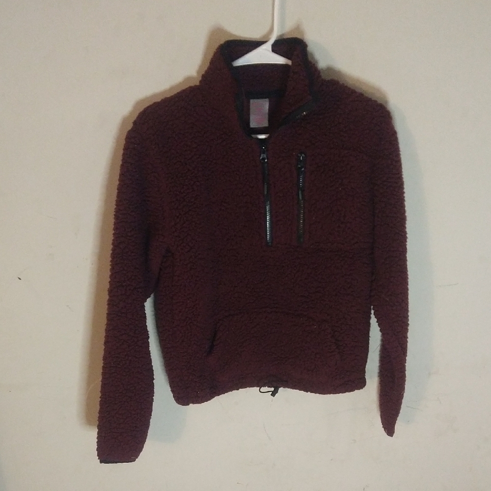 Cozy Burgundy Sherpa Pullover with Zipper